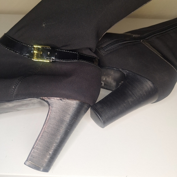 Lauren Ralph Lauren Heeled Knee Sock Style Boot Side Zip Size 9B - Picture 5 of 9